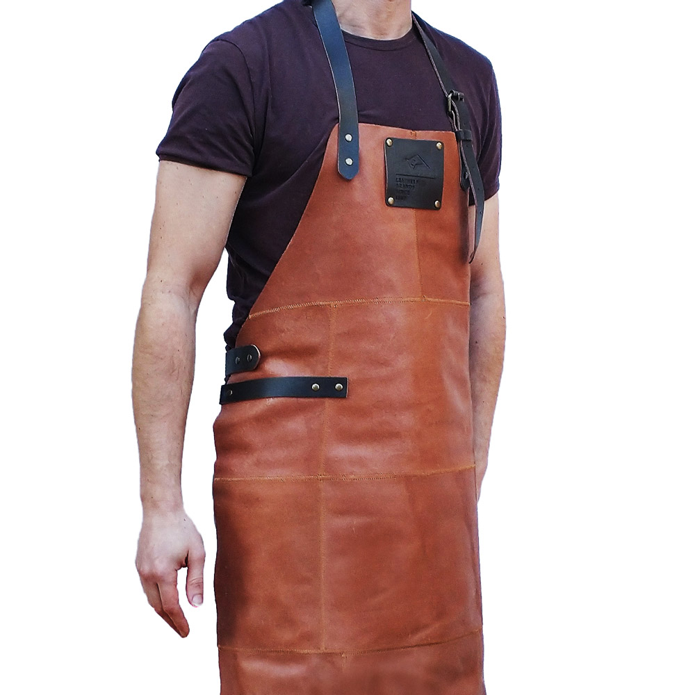 Univerzální kožená zástěra - hnědá