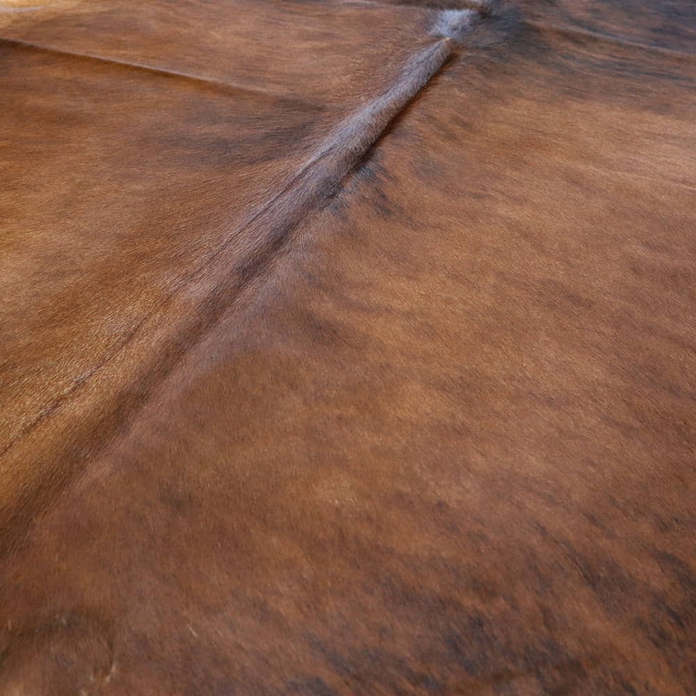 Hovězí kůže Brindle 210 × 210 cm, SKU 629 – fotografie 2